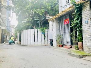 Bán nhà Tân Mai - Ô TÔ tránh, Lô góc- Mặt Ngõ thông) Tân Mai 40m2 5T Kinh doanh. Chỉ hơn 10 tỷ